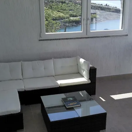 Mali Delfin Apartment Sveti Juraj Exterior photo
