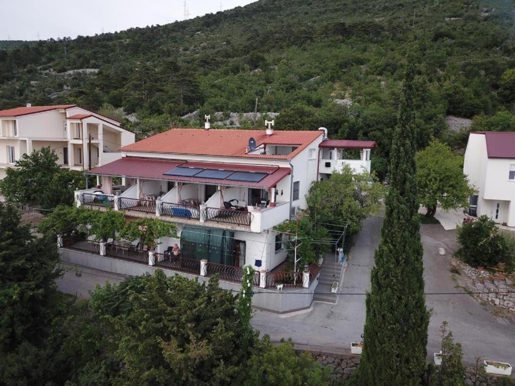 Mali Delfin Apartment Sveti Juraj