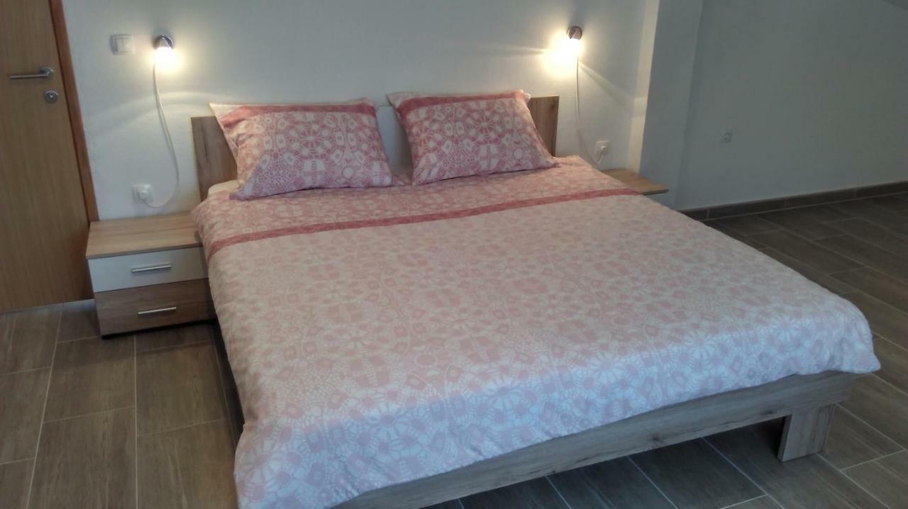 Apartment Mali Delfin Sveti Juraj