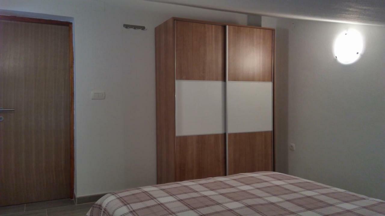 Mali Delfin Apartment *